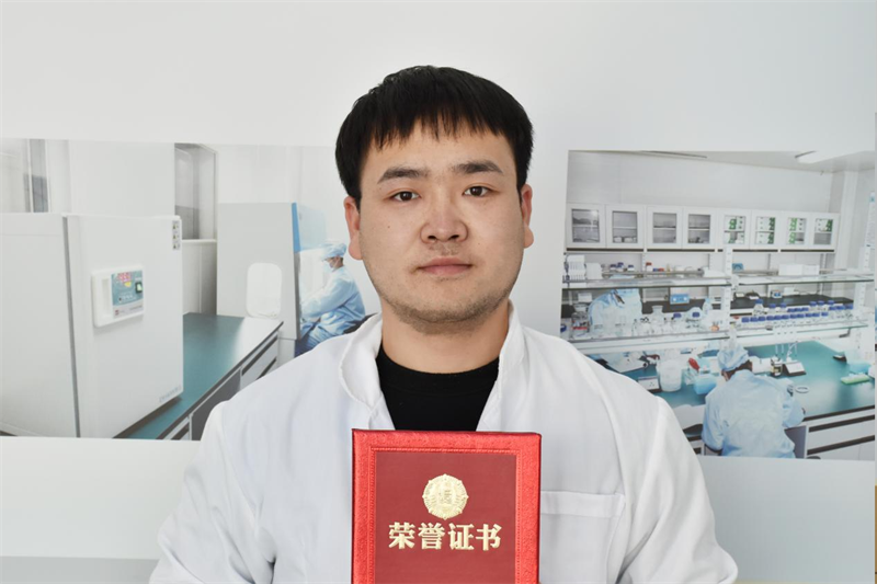 2024年優(yōu)秀員工——韓文博